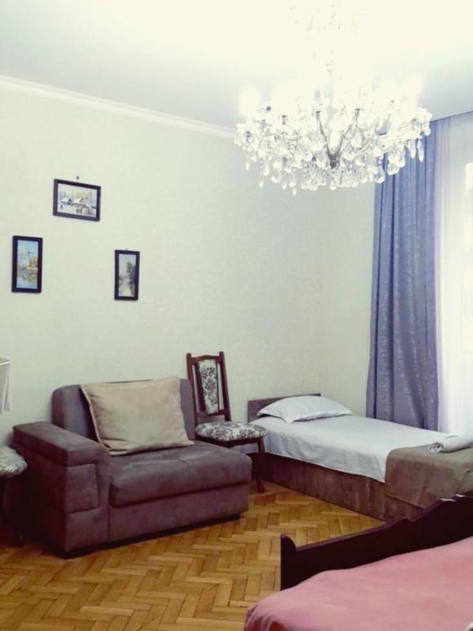 Your Home In Tbilisi Luaran gambar