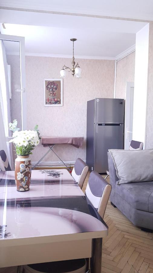 Your Home In Tbilisi Luaran gambar